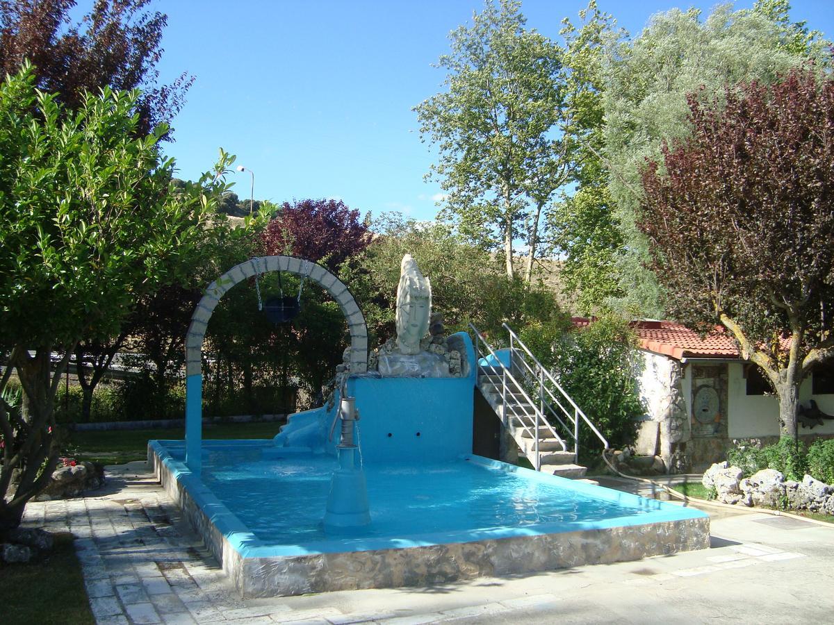 Campsite Picon Del Conde Monasterio de Rodilla